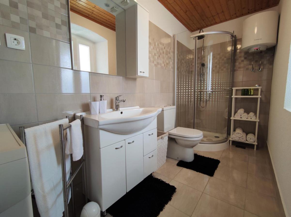 Apartman Josip Garica Ngoại thất bức ảnh